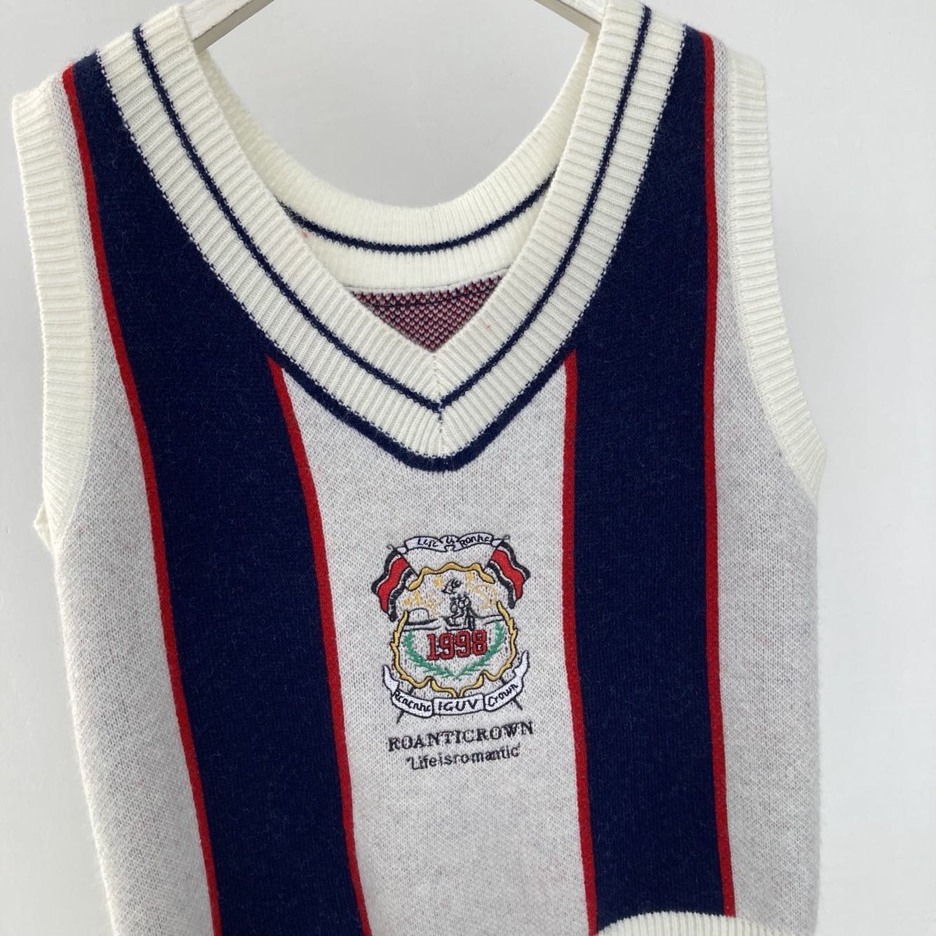 Knitted Loose Embroidered Vest College Style Girl Autumn And Winter Jacket Sweater